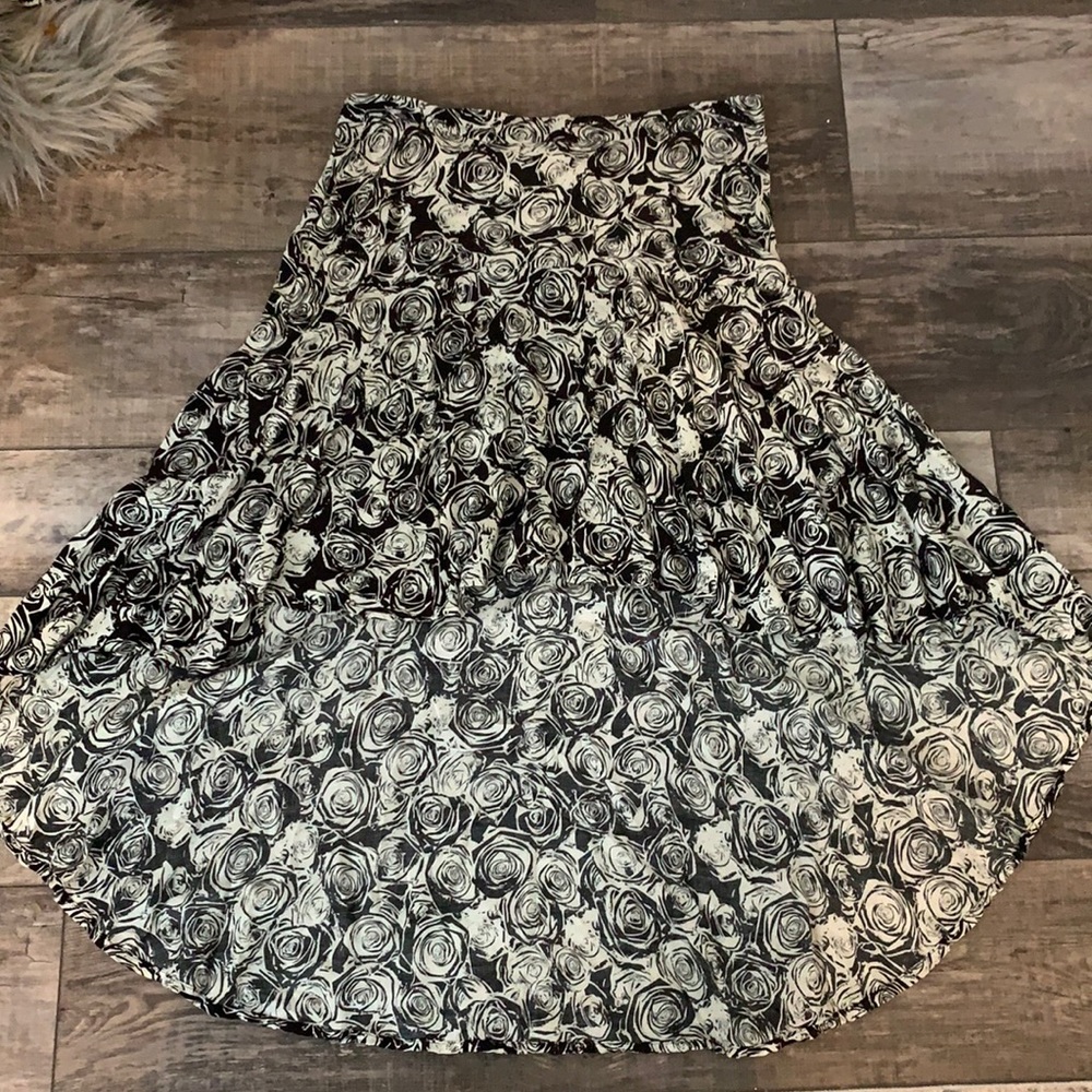 Hi lo skirt